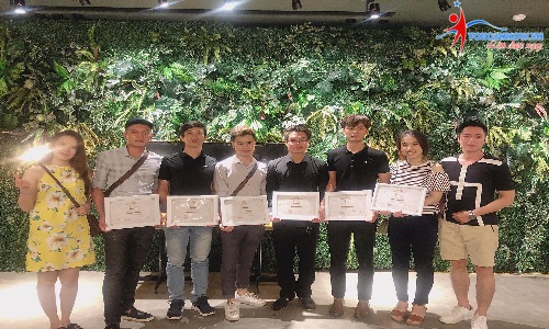 Khóa học MC K17: buổi học cuối nghẹn ngào