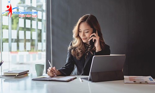 Kỹ Năng Giao Tiếp Qua Điện Thoại: 10 Nghệ Thuật Không Nên Bỏ Qua