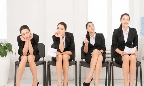 Ngôn Ngữ Cơ Thể Trong Phỏng Vấn Và Những Gì Bạn Cần Biết