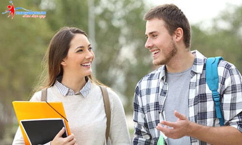 Giao tiếp với người lạ như thế nào để tự nhiên, khéo léo nhất