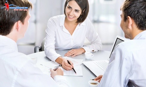 Cách đối thoại và giao tiếp với sếp, cấp trên