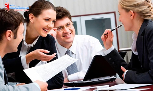 Cách sếp nên giao tiếp và đối thoại với nhân viên cấp dưới