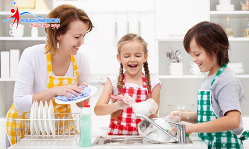 Những cách dạy con tự lập giai đoạn 0-6 tuổi