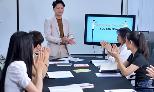 Khóa học Giao tiếp ứng xử thu hút