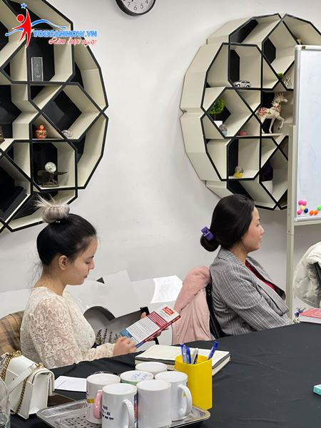 Khóa giao tiếp thuyết trình K50: Kết thúc một khóa học thành công