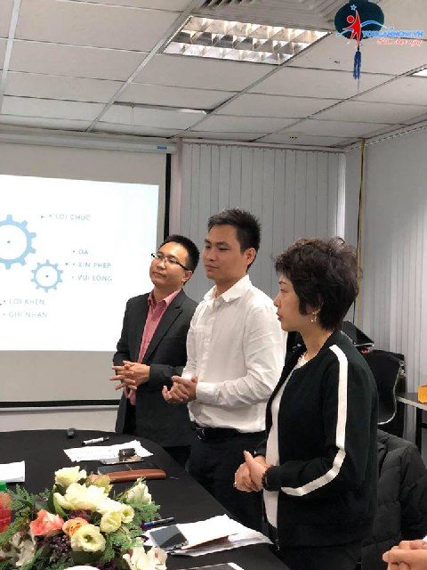 Khóa giao tiếp thuyết trình K25: Khép lại một khóa học thành công