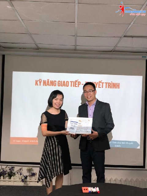 Khóa học giao tiếp thuyết trình K26: Tạm biệt những gương mặt xuất sắc