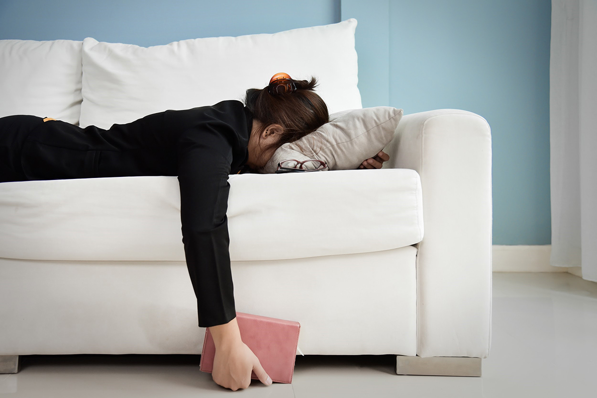 Dấu hiệu nào cảnh báo cơ thể bạn đang bị suy nhược? Cách khắc phục như nào?
