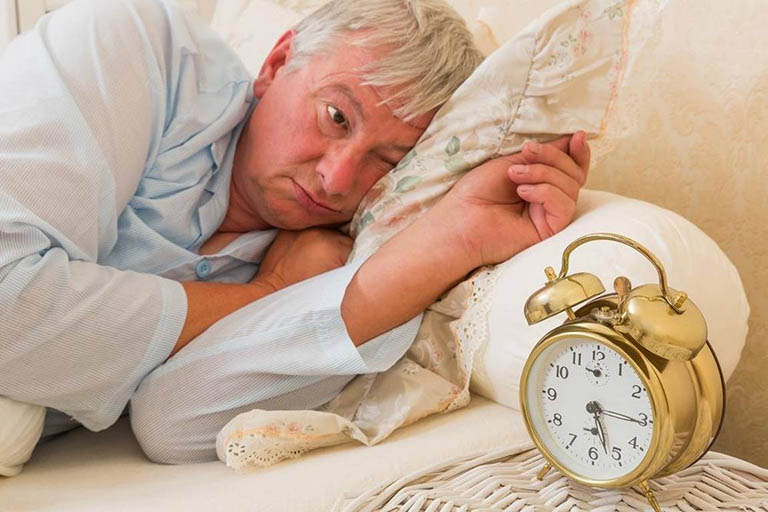 Điểm mặt 6 nguyên nhân gây rối loạn giấc ngủ ở người già và cách khắc phục hiệu quả.