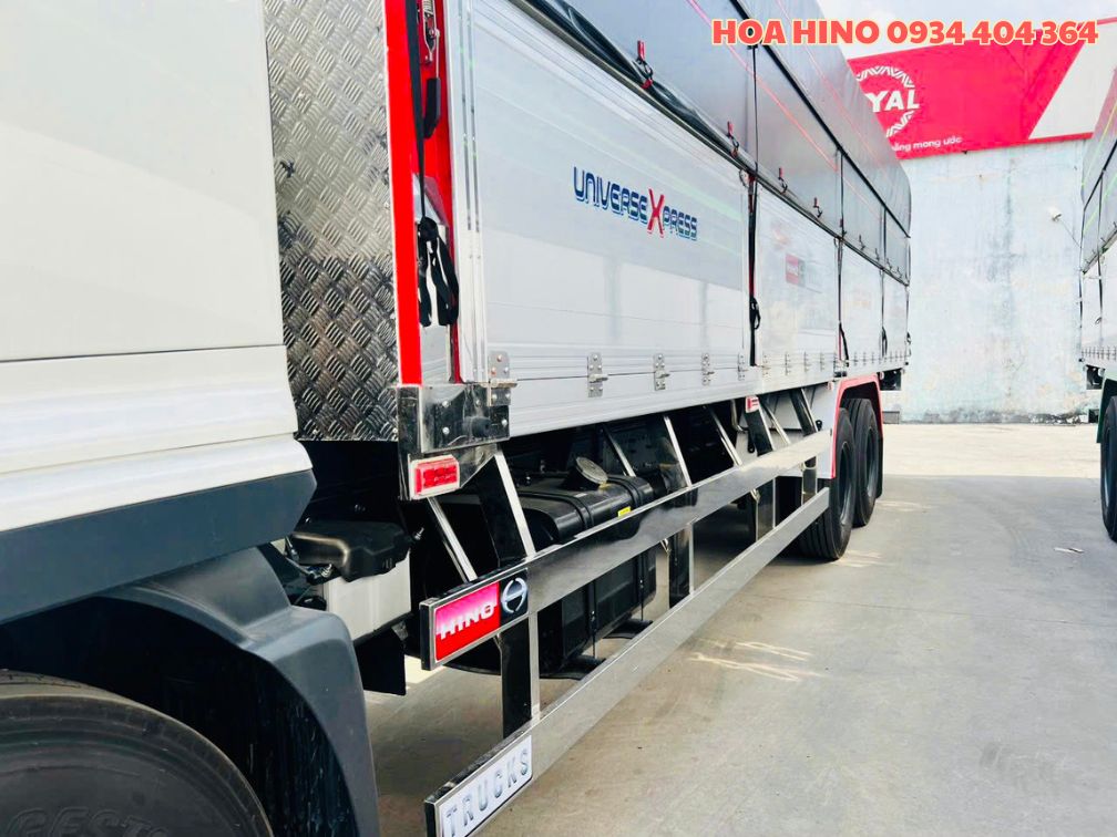 hino-fl-3-chan