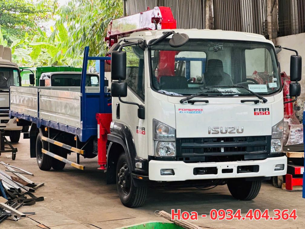 xe-cau-isuzu-6t5-gia-bao-nhieu