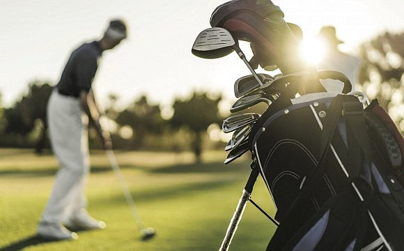 Mách bạn những lưu ý cần nhớ khi chơi golf dưới trời nắng nóng Mách bạn những lưu ý cần nhớ khi chơi golf dưới trời nắng nóng
