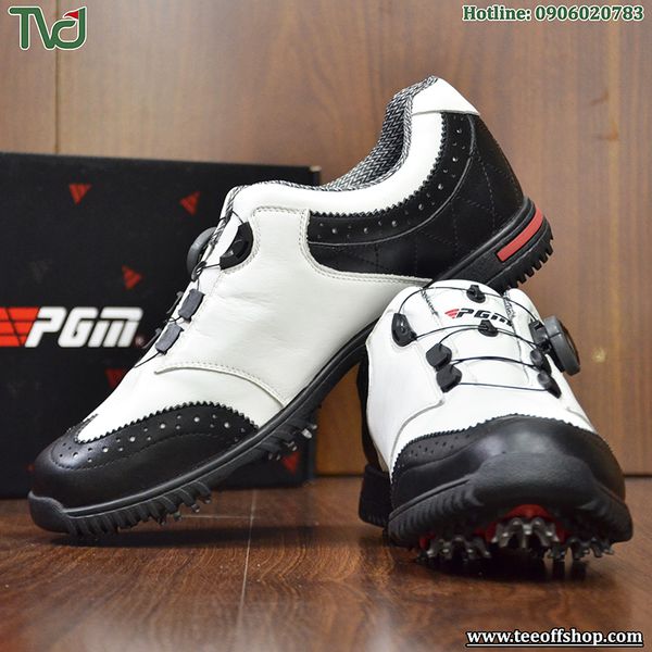 Những phụ kiện cần mang theo khi chơi golf vào mùa hè Những phụ kiện cần mang theo khi chơi golf vào mùa hè