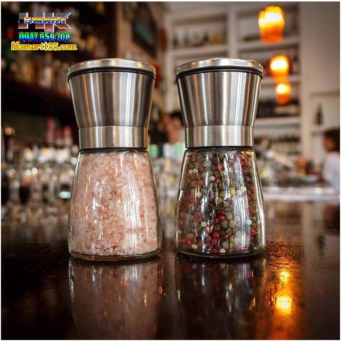 Dụng cụ xay hạt tiêu bằng tay