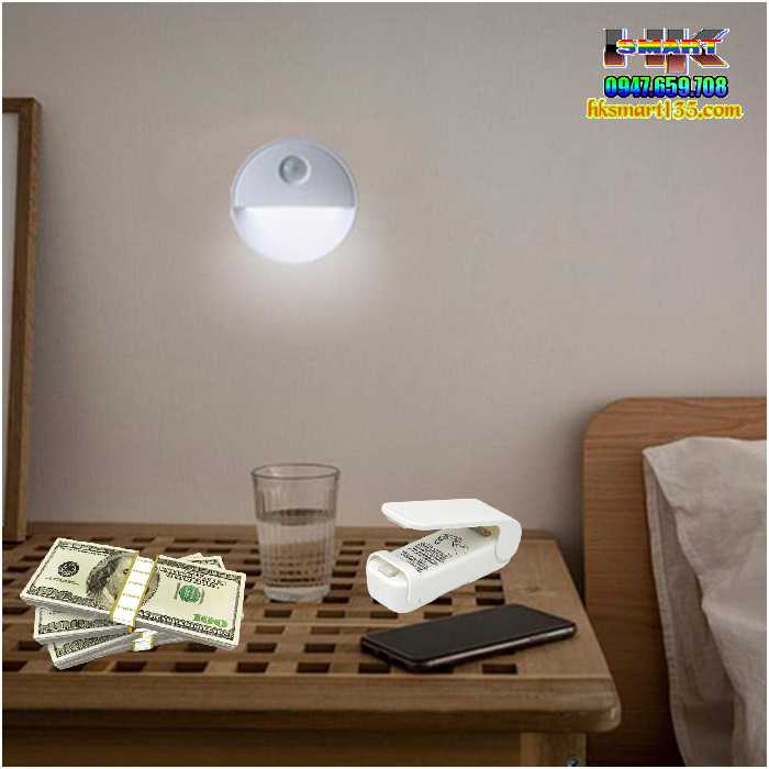 Đèn Led Cảm Ứng Gắn Tường Hình Bán Nguyệt