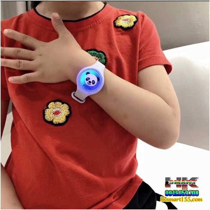 Đồng hồ đuổi muỗi thông minh phát sáng