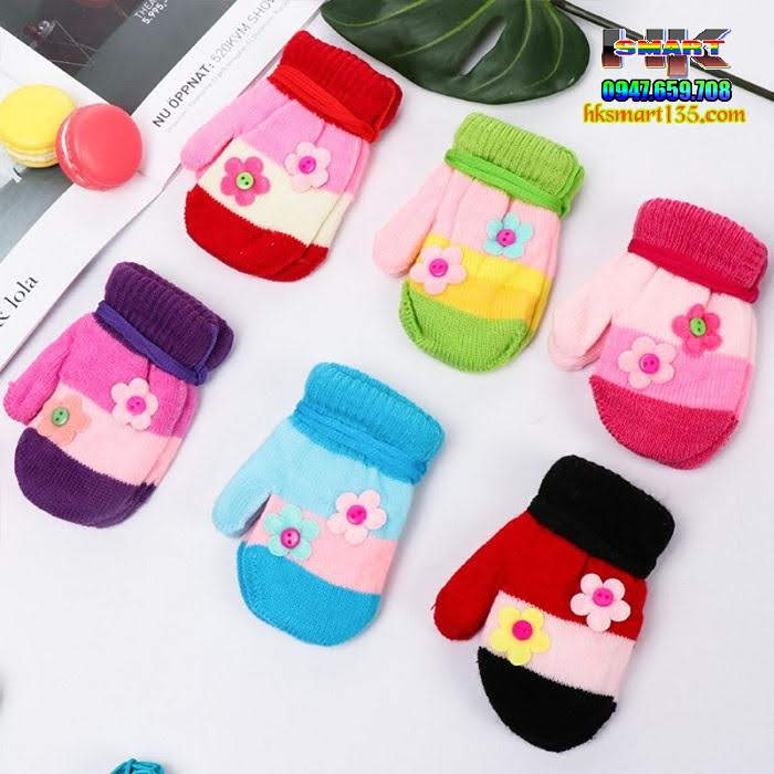 Găng len bao ngón gắn Hoa cho bé