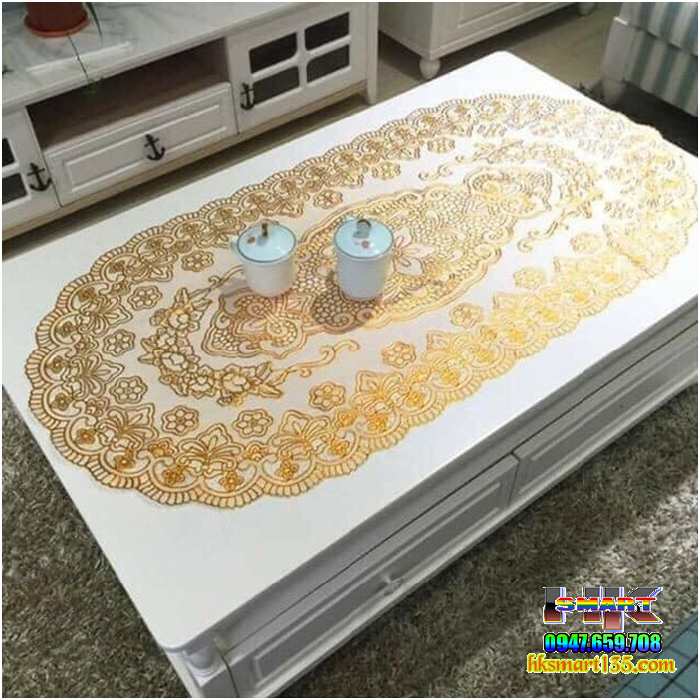 Khăn trải bàn hoa văn dập nổi sang trọng