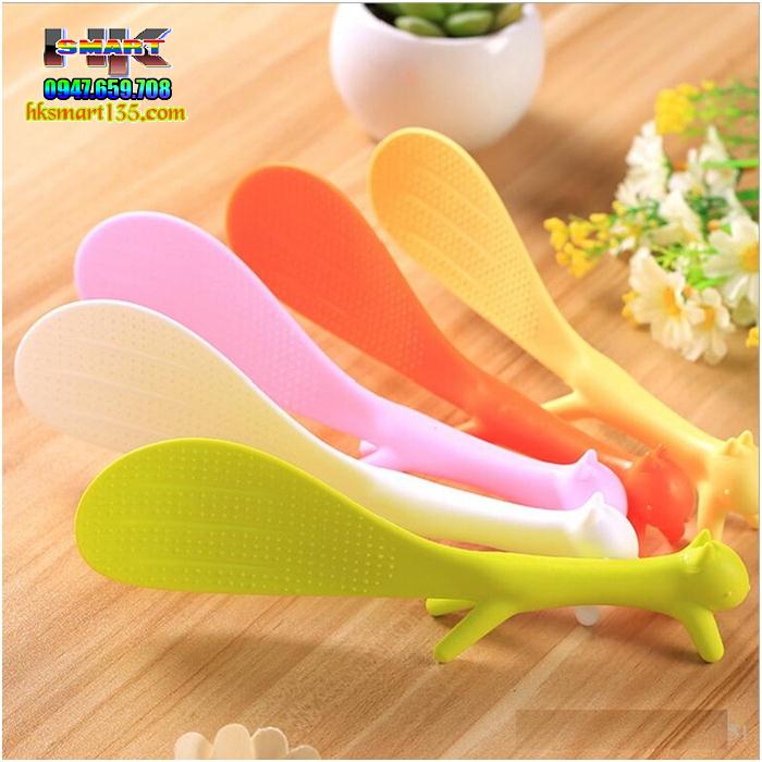 Muôi xúc cơm hình Sóc