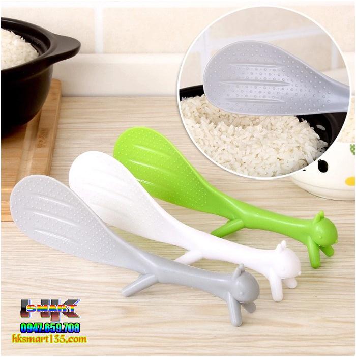 Muôi xúc cơm hình Sóc