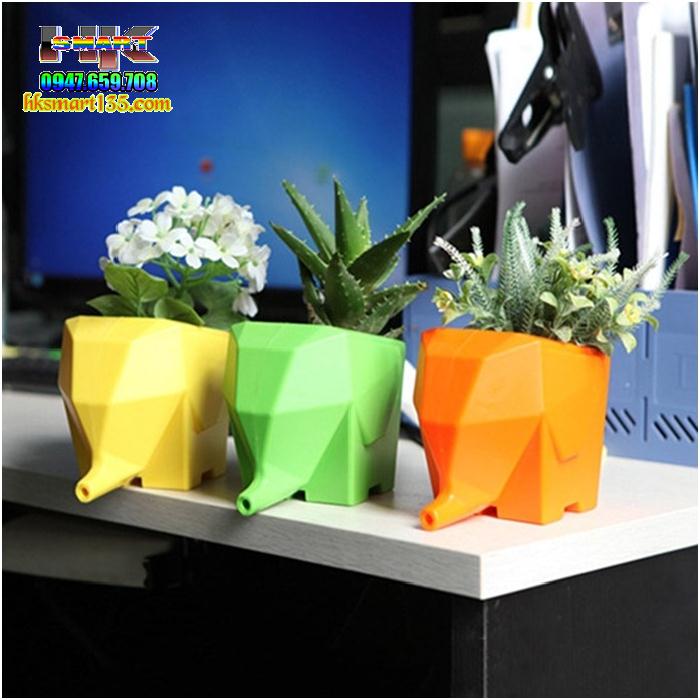 Ống đa năng cắm bút, bàn chải hình chú Voi