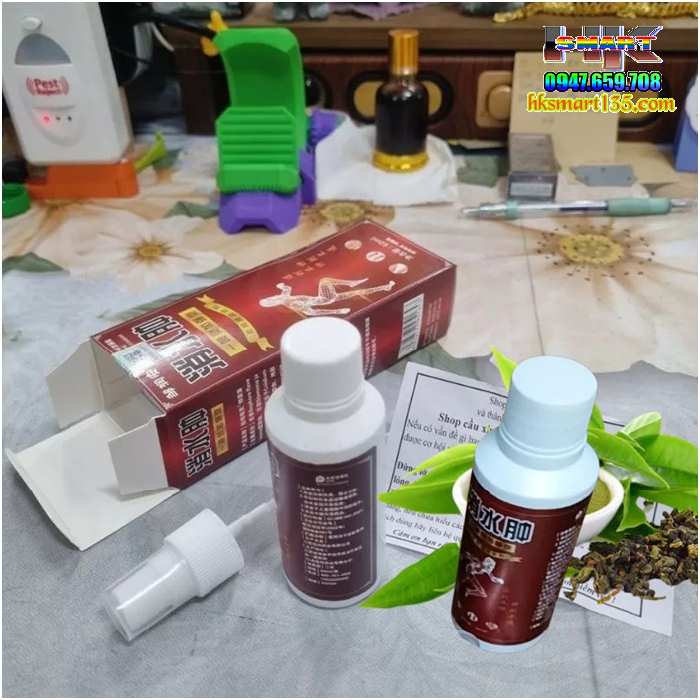 Xịt Thảo Dược Xoa Bóp Giảm Đau Xương Khớp Xuyên Khung & Ngải Cứu 60ml