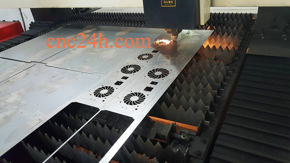 gia công cơ khí bằng máy laser