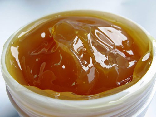 mỡ bôi trơn công nghiệp chịu nhiệt