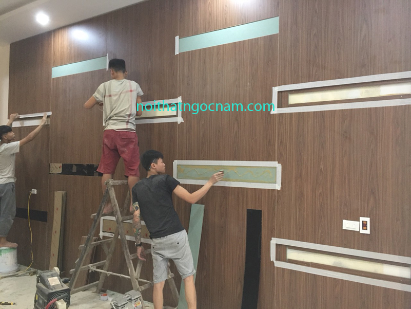 Lắp đặt kệ ti vi và vách trang gỗ công nghiệp ở Bắc Ninh