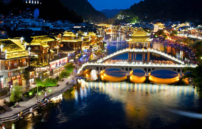 Hà Nội - Nam Ninh - Phượng Hoàng Cổ Trấn - Phù Dung Trấn - Trương Gia Giới 52 phượng hoàng cổ trấn