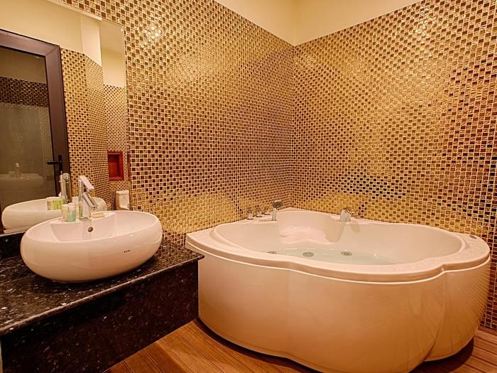 Hình ảnh có liên quan