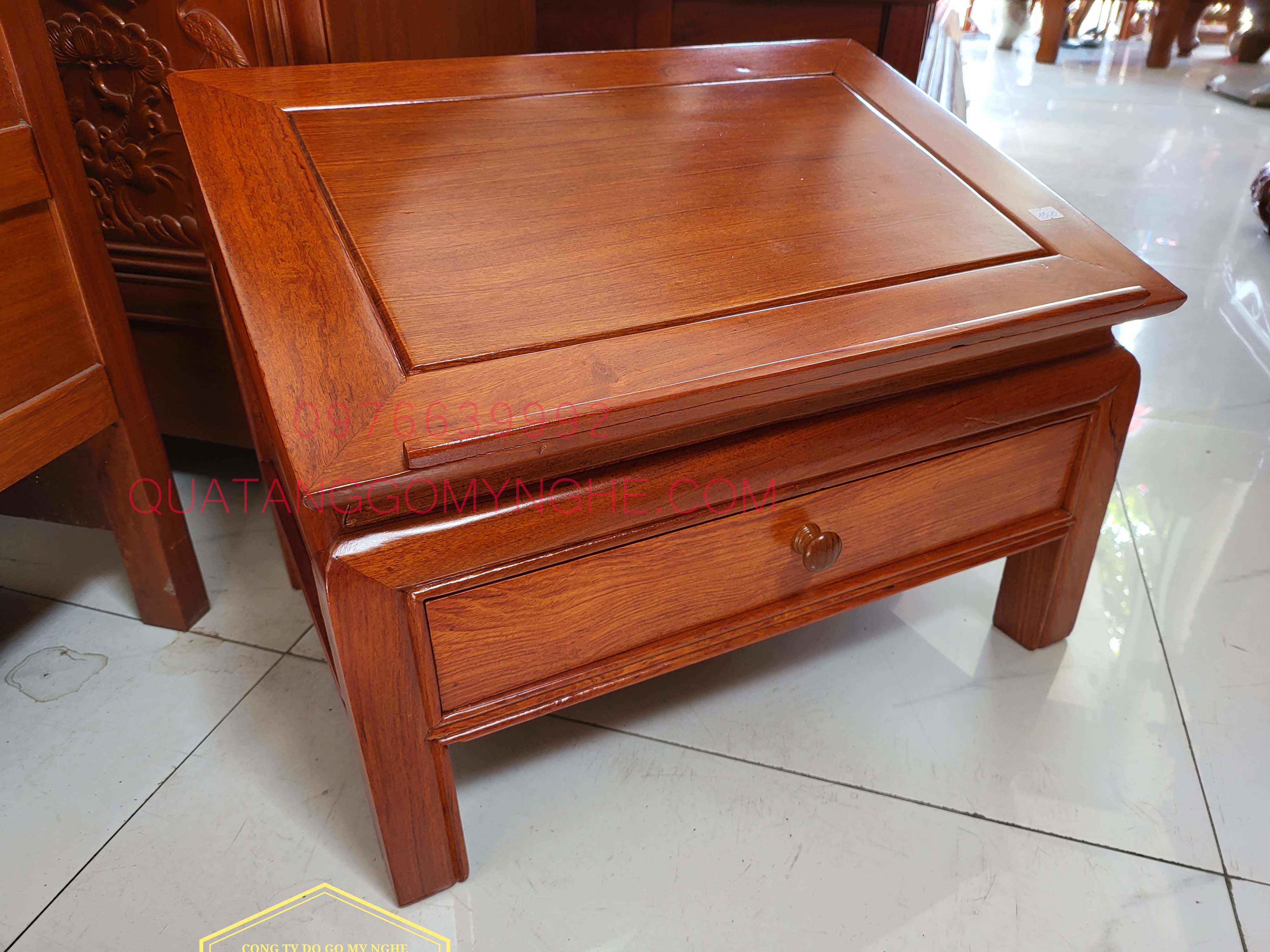 bàn đọc kinh bằng gỗ hương