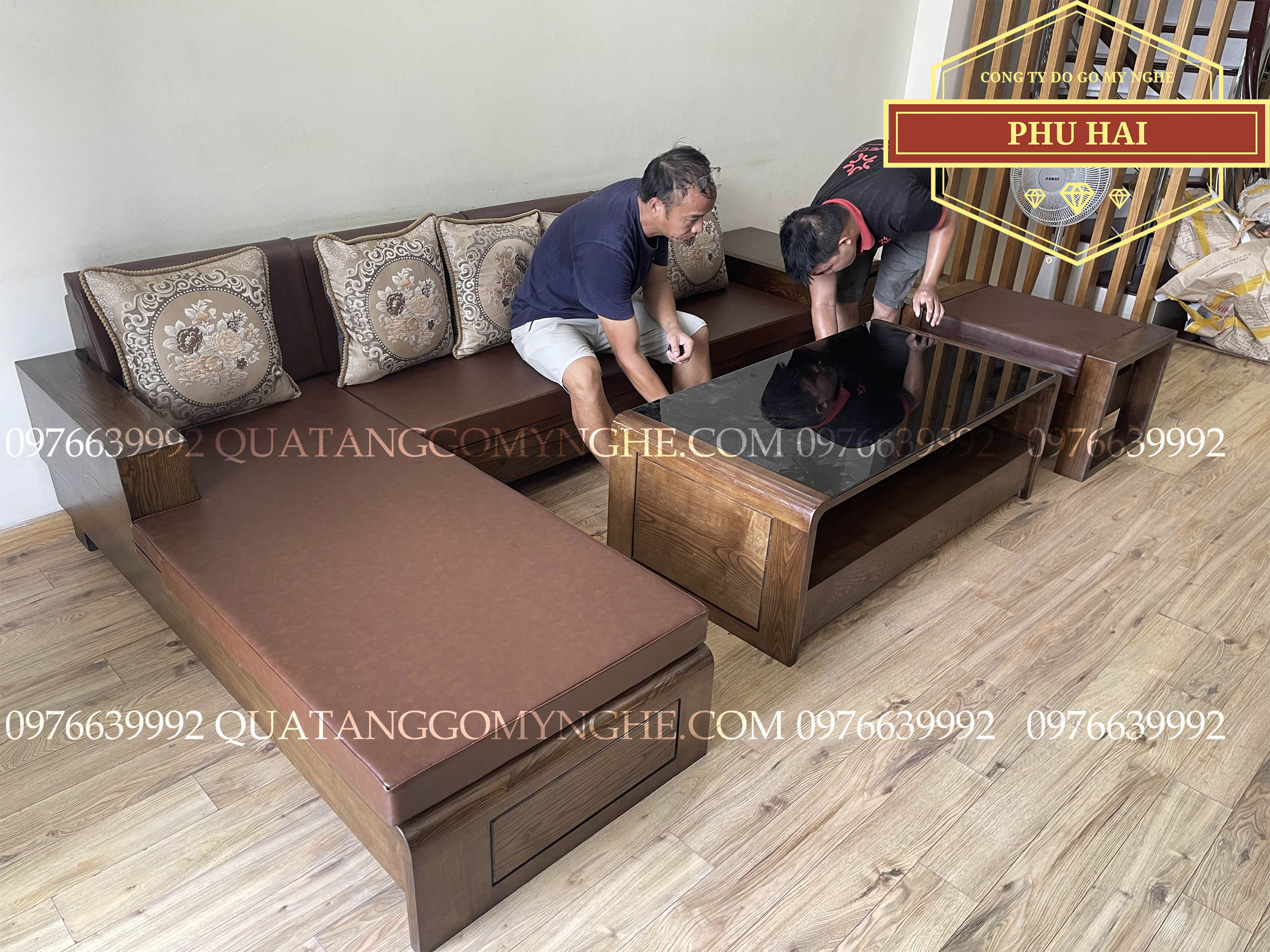 Bàn Ghế Phòng Khách Gỗ Óc Chó Hiện Đại
