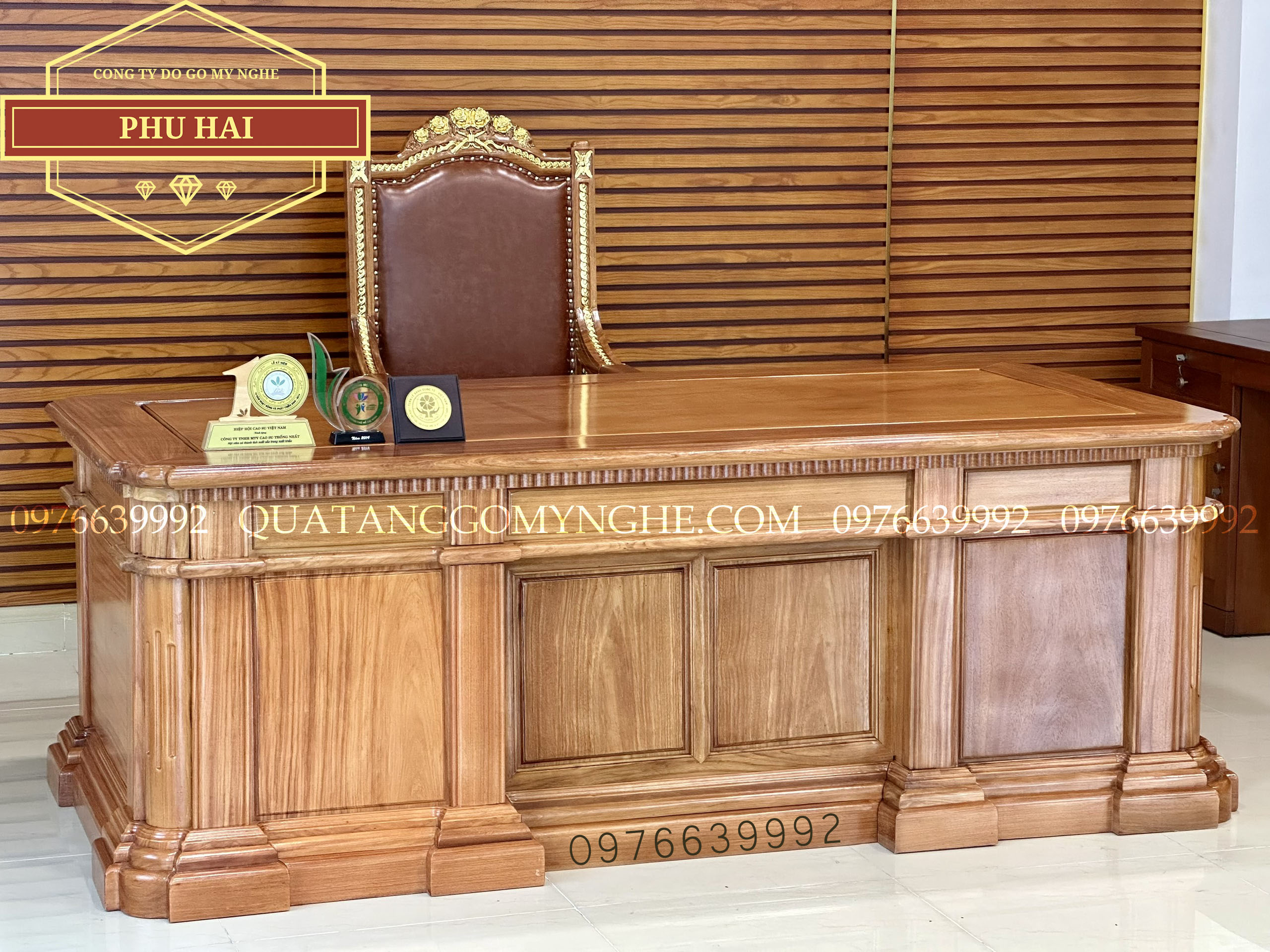 Bàn Ghế Làm Việc Gỗ Tự Nhiên Cao Cấp