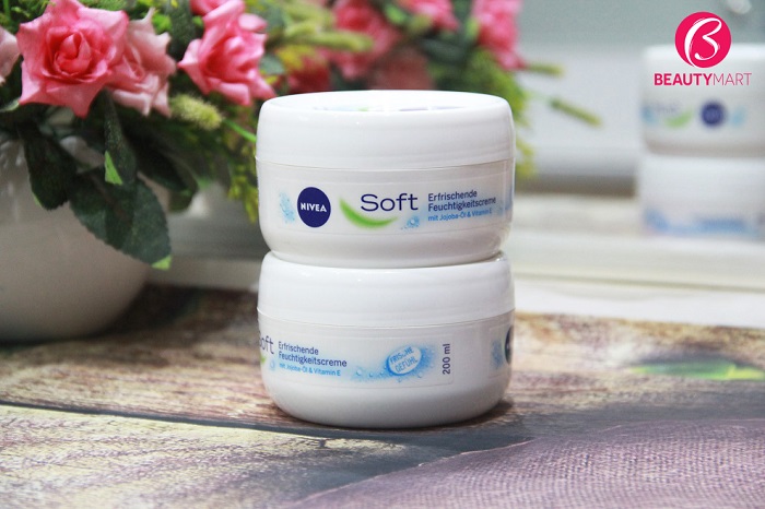 Kem Dưỡng ẩm Chống Nẻ Nivea Soft 200ml