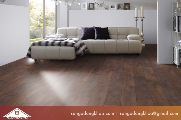 Tổng hợp những lưu ý khi sử dụng sàn gỗ công nghiệp để giữ được độ bóng đẹp và bền bỉ