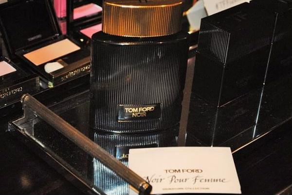 Review/Đánh giá nước hoa Tom Ford Noir Pour Femme