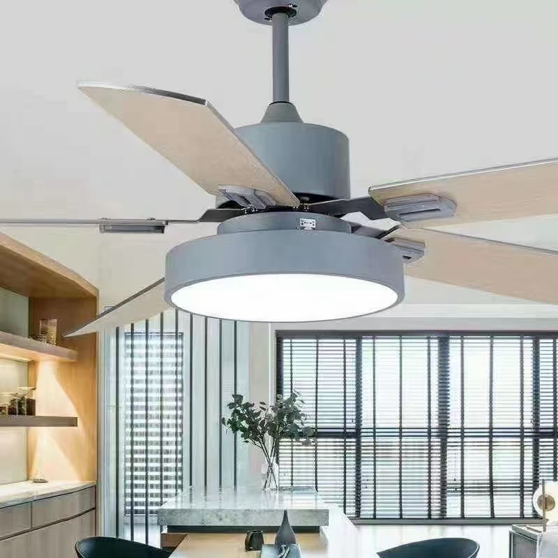 QUẠT TRẦN ĐÈN AT06