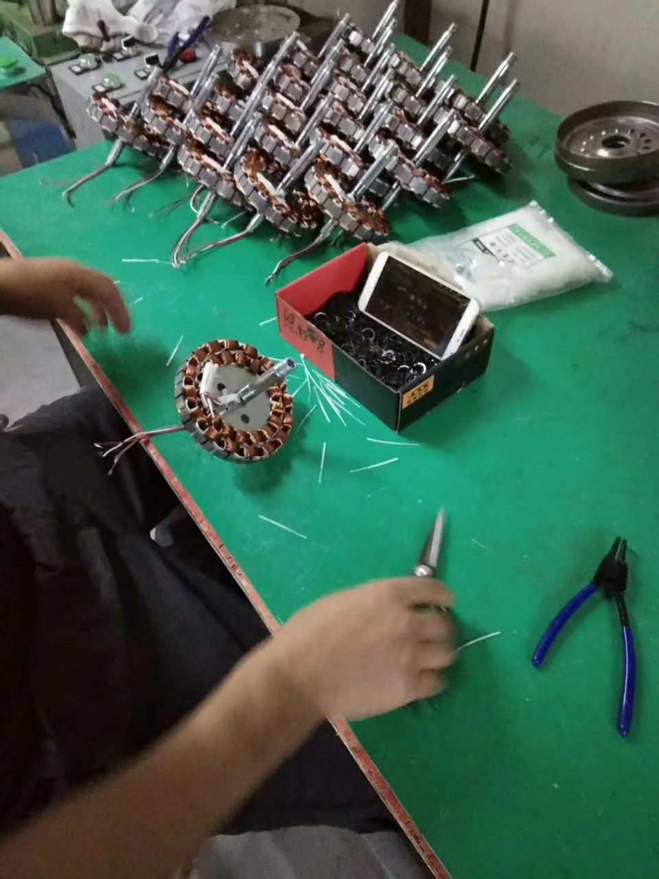 QUẠT TRẦN ĐÈN AT02