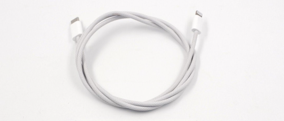 Cáp Bọc Dù Apple Lightning to Type - C - Hàng Chính Hãng