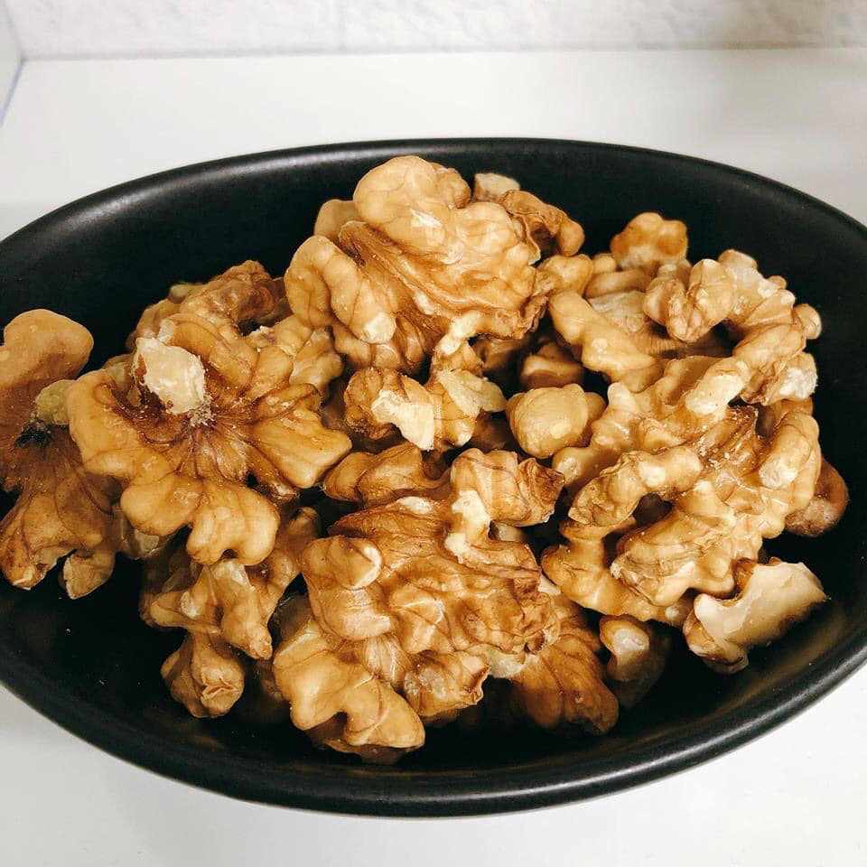 bà bầu nên ăn hạt điều
