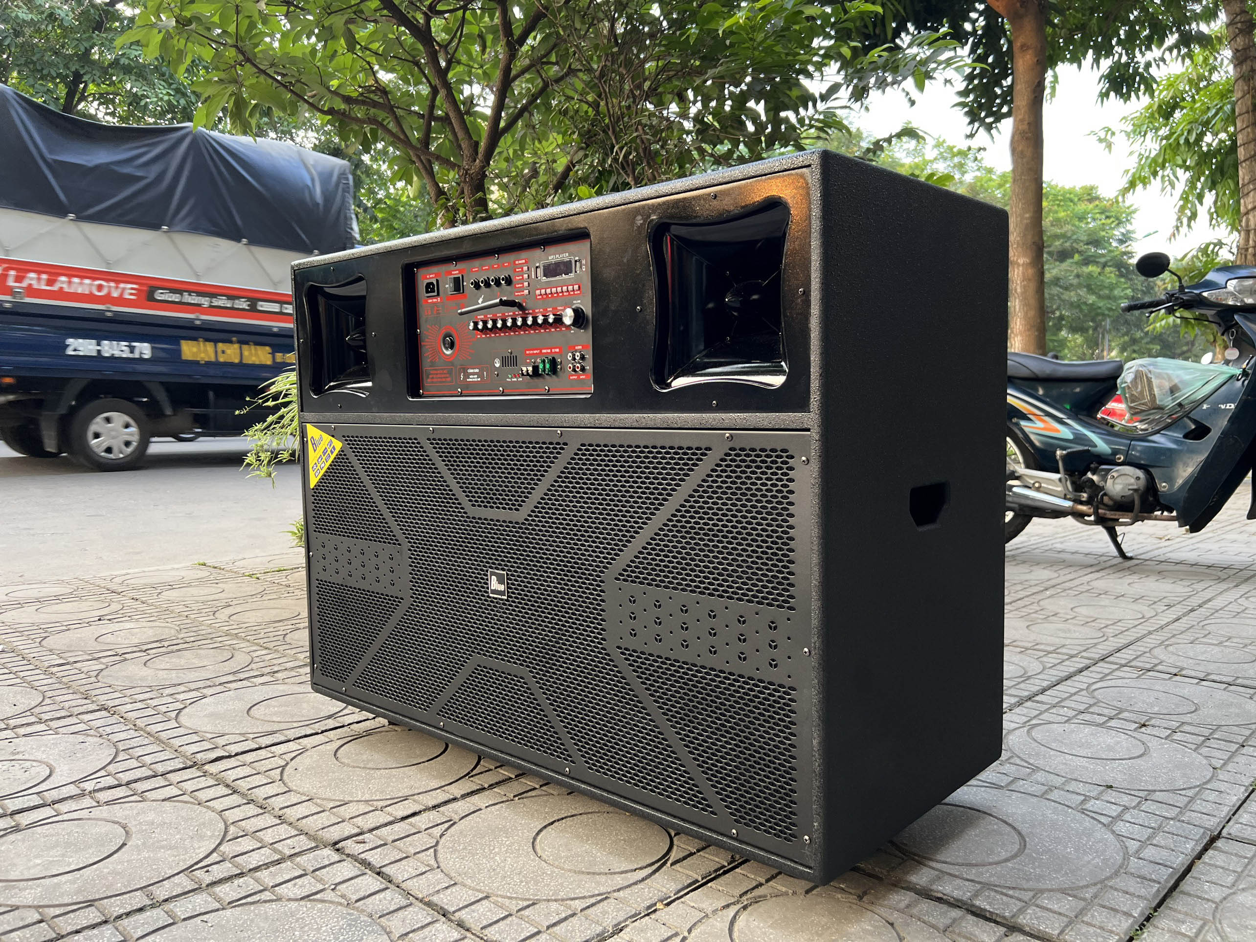 Loa Kéo Tủ Nằm Blue B215-18, Loa Kéo Công Suất Lớn | LOA KÉO HOÀNG NAM