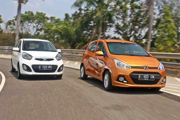 Những loại thuế và phí cần đóng cho xe ô tô cũ