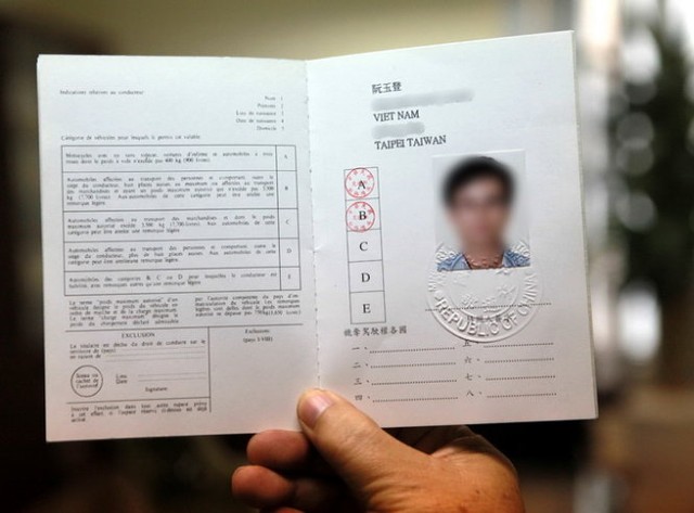 Chính thức cấp giấy phép lái xe quốc tế từ 03/11/2015
