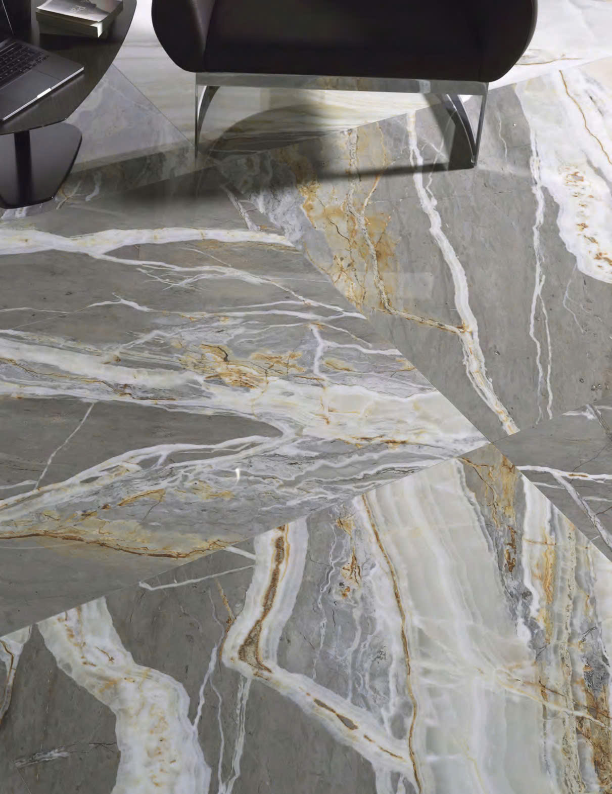 PORCELANOSA   EMERALD GREEN POLISHED