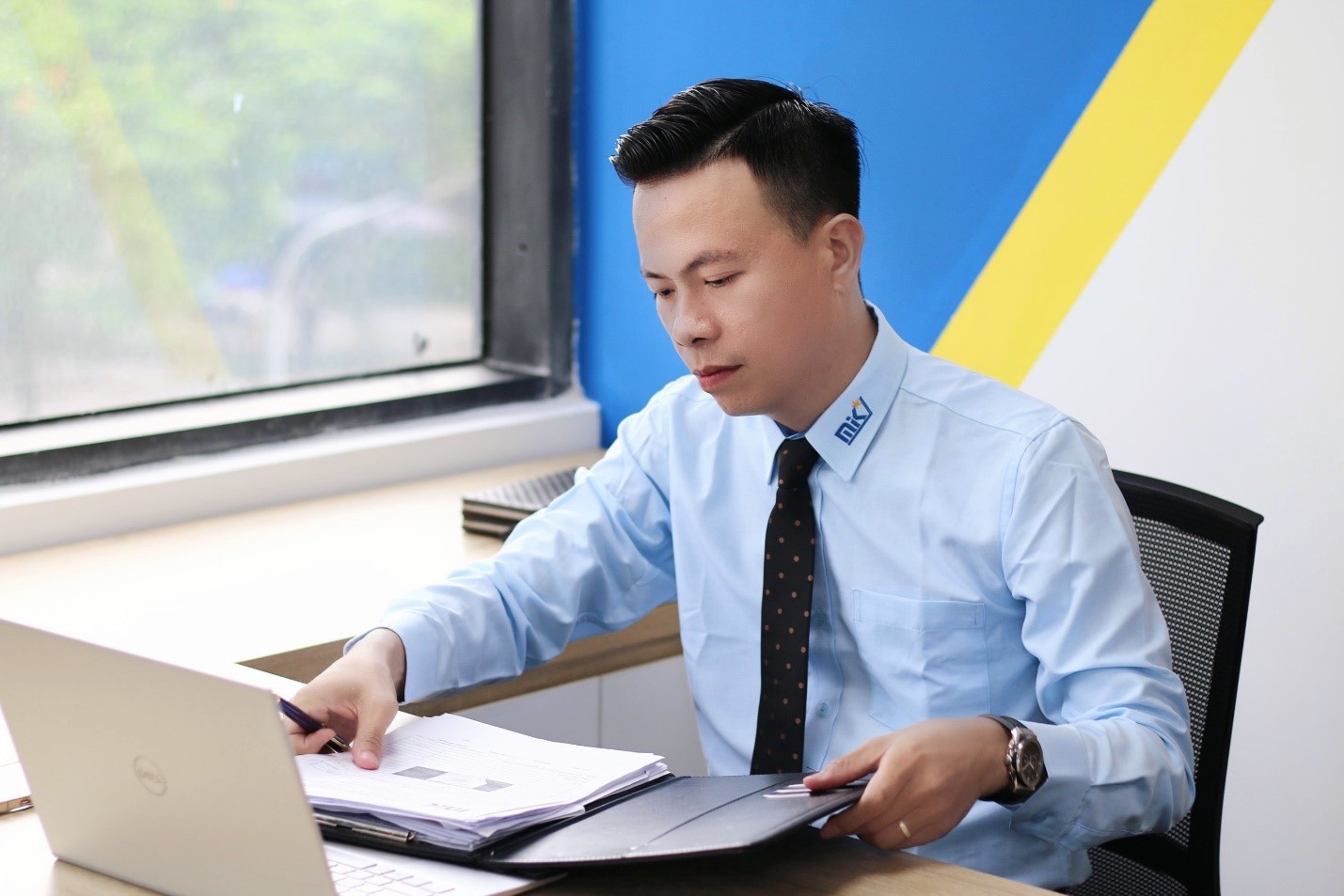 Máy Xây Dựng MIK Việt Nam “ BỨT PHÁ ĐỂ THÀNH CÔNG” Máy Xây Dựng MIK Việt Nam “ BỨT PHÁ ĐỂ THÀNH CÔNG”