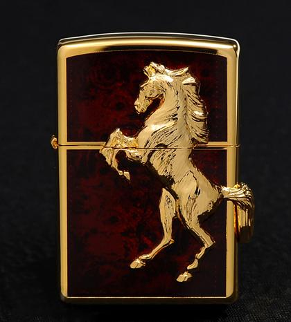 Một Chiếc Bật Lửa Zippo Cao Cấp Được Tạo Ra Như Thế Nào?