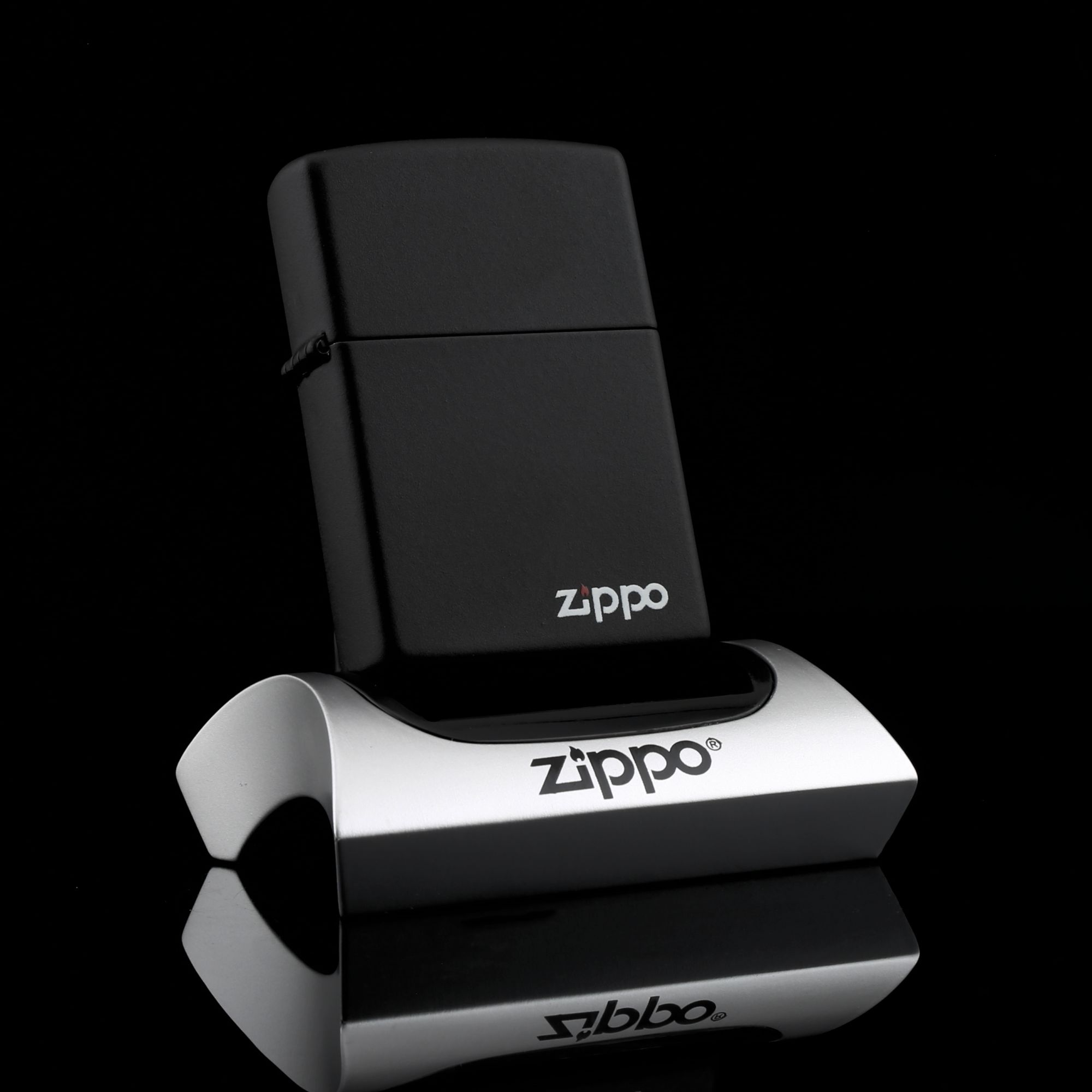 Zippo-BLACK-MATTE-LOGO-FULL-BOX-WITH-PEN-1991-limited-edition