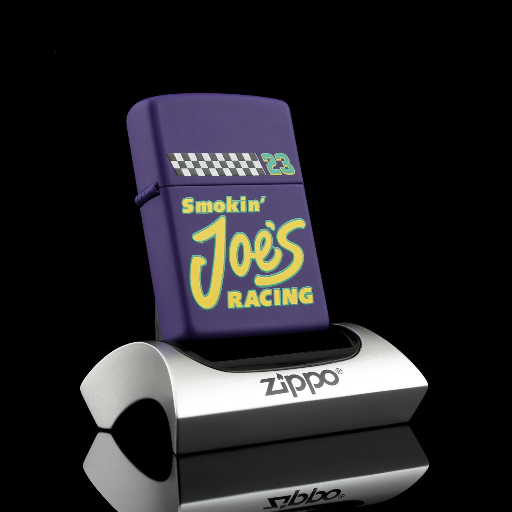 Zippo-CAMEL-PURPLE-MATTE-SMOKIN-JOES-RACING-23-H-X-1991-zippo-la-ma-mau-tim-in-logo-la-da-camel-son-tinh-dien-dua-xe-joes-cua-hang-zippo-chuyen-banzippo-co-doc-quyen-sieu-hiem-phien-ban-gioi-han-tai-viet-nam