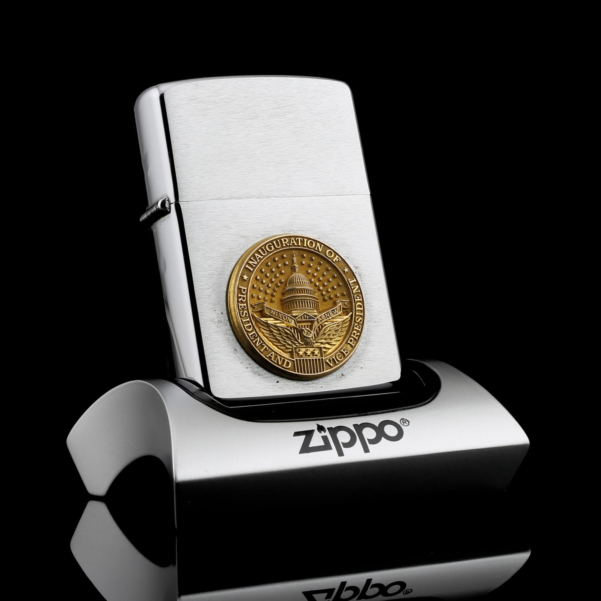 Zippo-NIXON-AGNEW-1964-zippo-co-xua-that-the-gioi-phien-ban-gioi-han-dep-doc-la-uy-tin